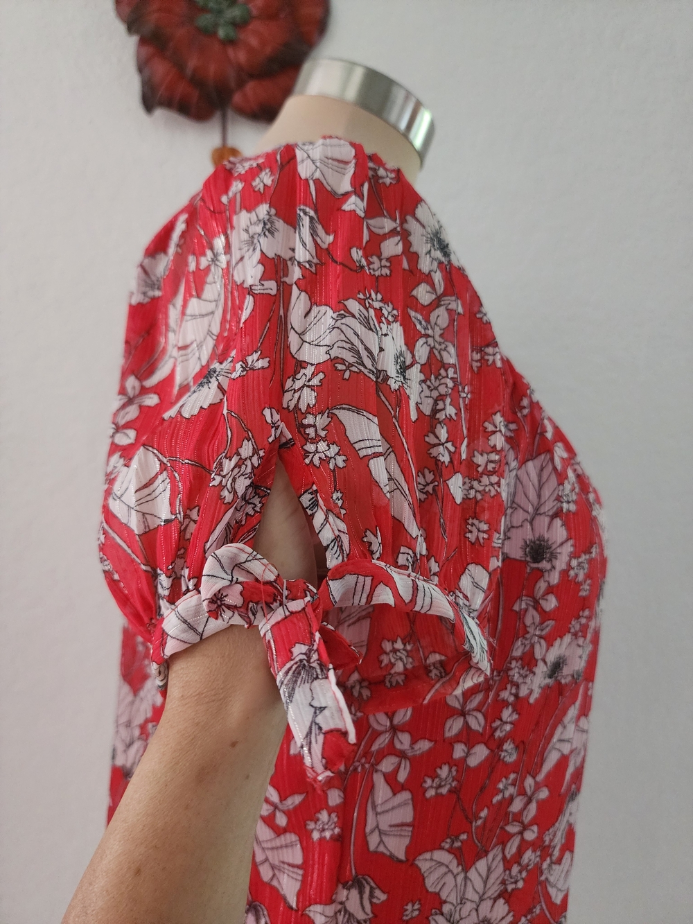 SARA MICHELLE | Red Floral Top - Picture 9 of 14